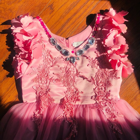 lavender pink kids dress w/ pink and silver gems - Picture 2 of 4
